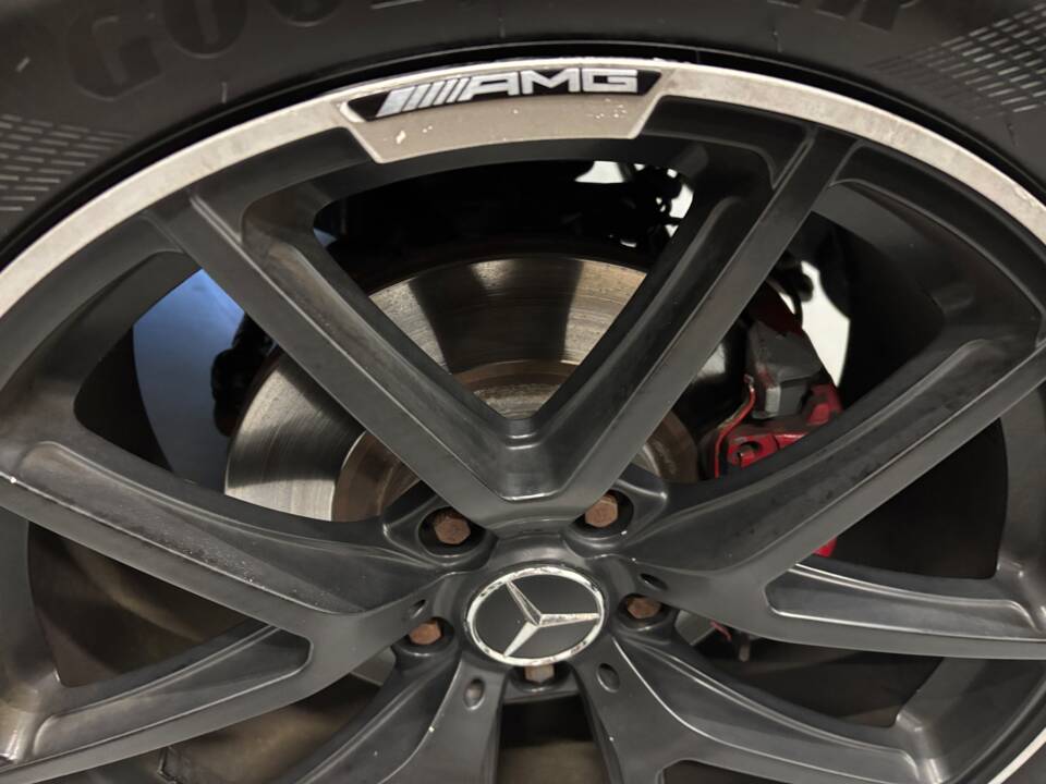Imagen 41/48 de Mercedes-Benz G 55 AMG Kompressor (LWB) (2009)