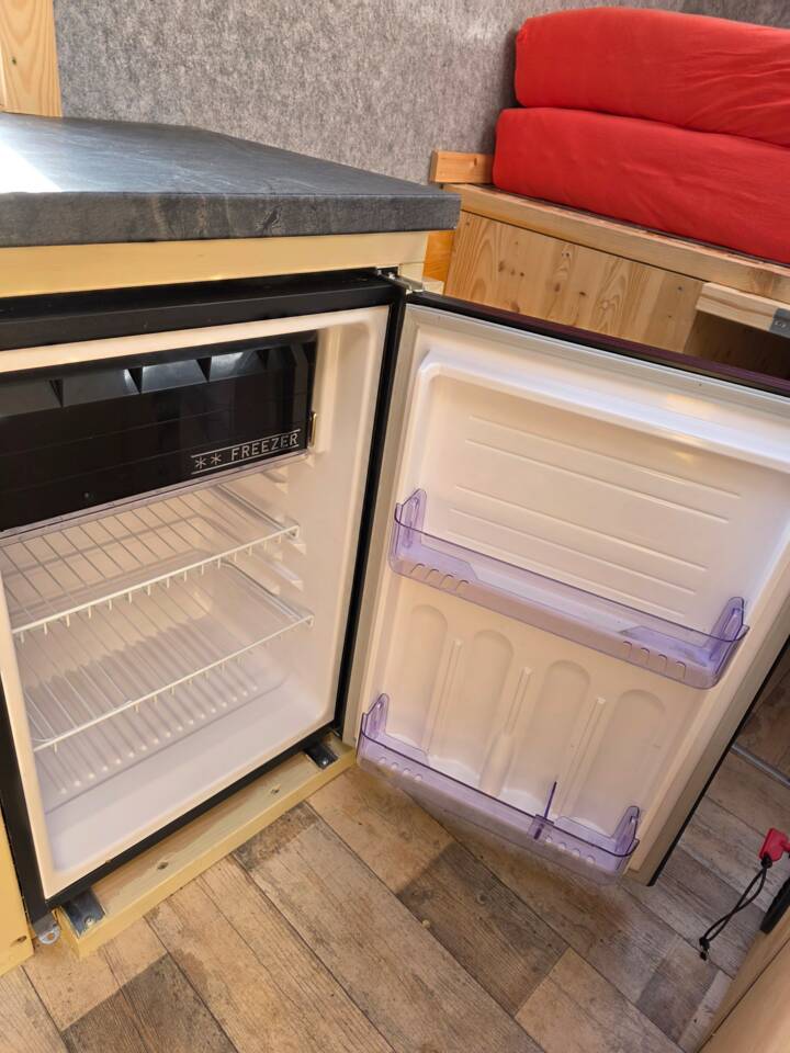 Image 28/38 de Mercedes-Benz Unimog U 1300 L (1986)