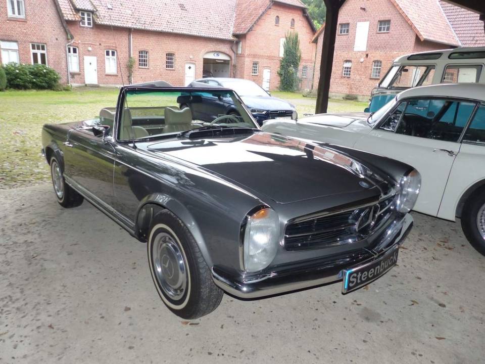 Mercedes-Benz 280 SL Roadster (W 113) 1969