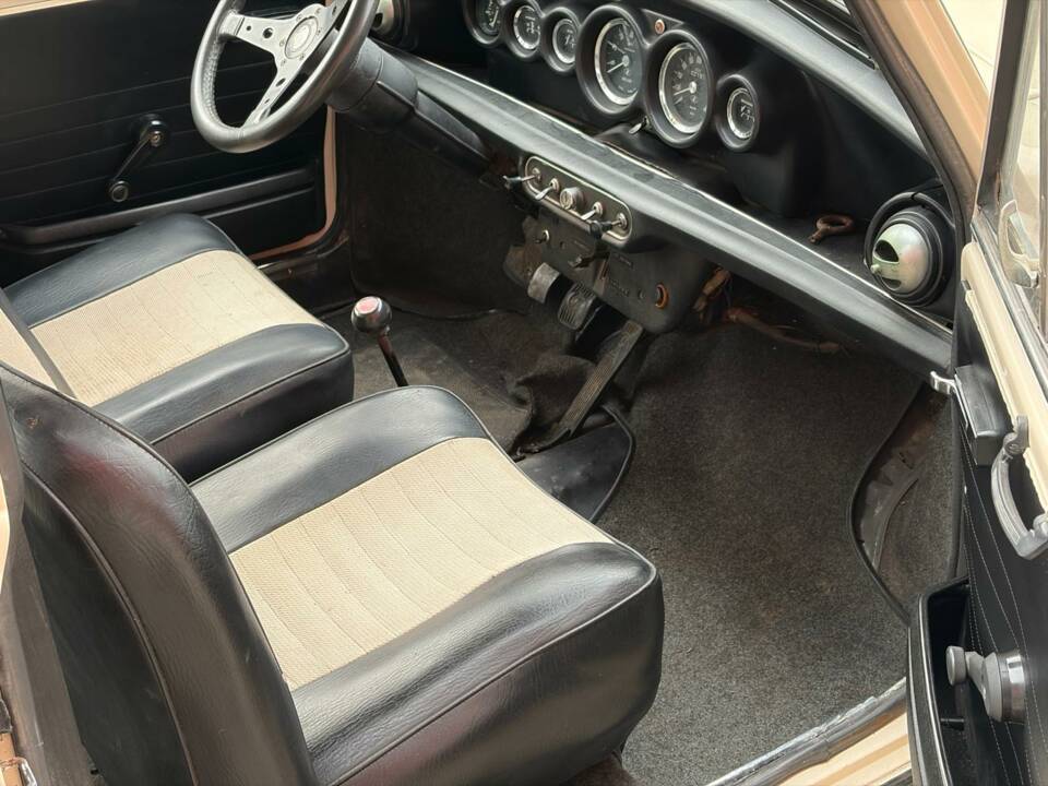 Image 19/22 of Innocenti Mini Cooper 1300 (1972)