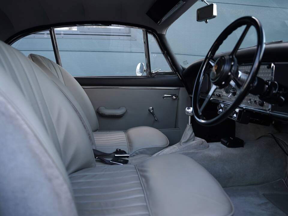 Bild 17/50 von Jaguar XK 150 3.8 S FHC (1960)