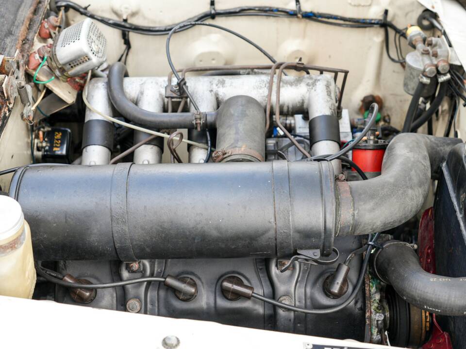 Imagen 35/36 de Peugeot 404 Injection (1967)