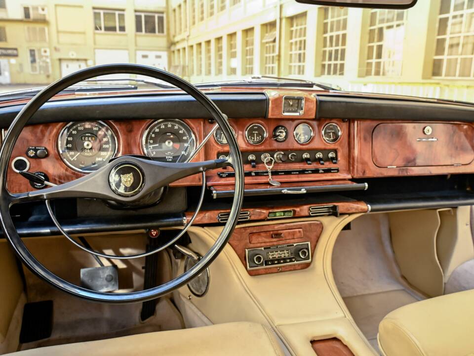 Imagen 7/10 de Jaguar 420 G (1969)