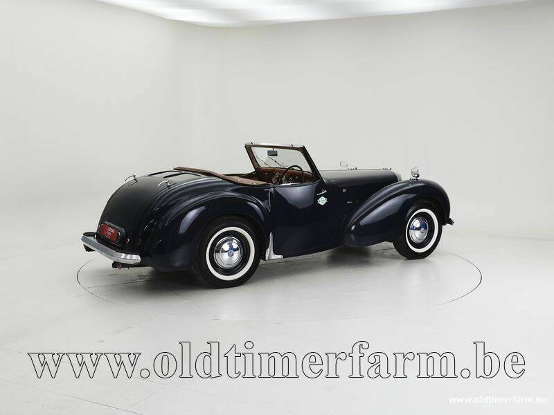 Image 2/15 of Triumph 1800 Roadster (1946)