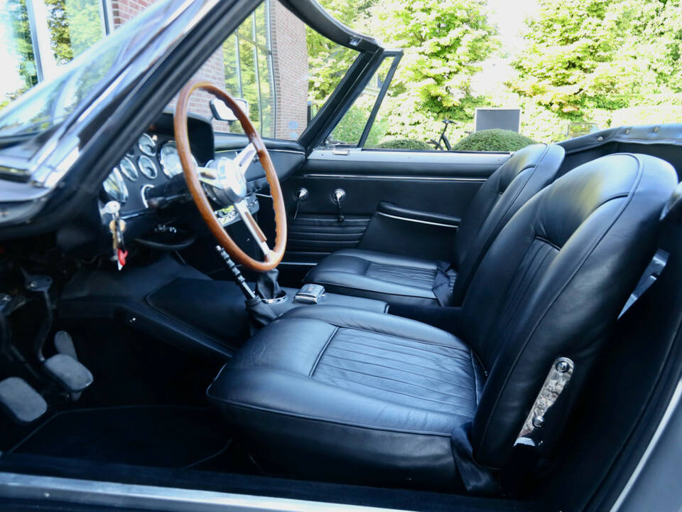 Image 50/50 of Maserati Mistral 3700 Spyder (1965)