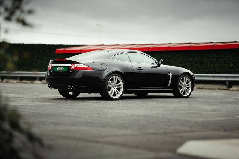 Imagen 37/37 de Jaguar XKR (2008)
