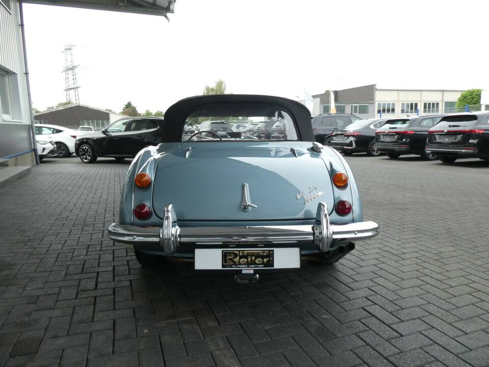 Imagen 5/23 de Austin-Healey 3000 Mk III (BJ8) (1966)