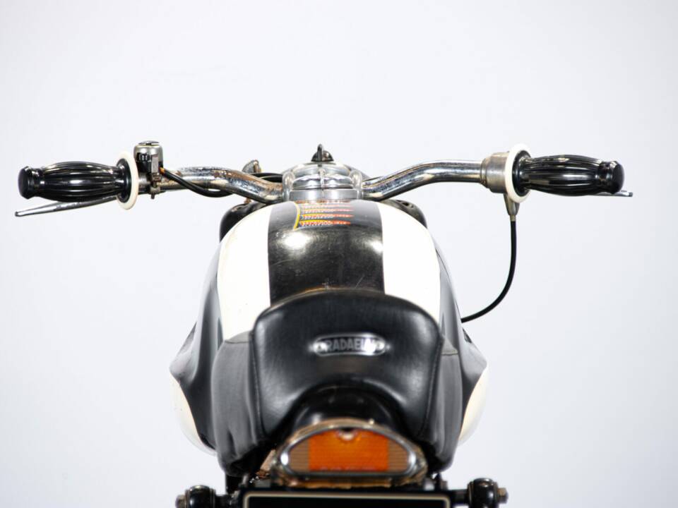 Immagine 12/50 di MV Agusta 125 TR (1958)