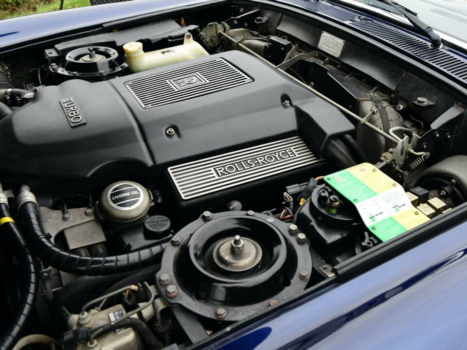 Image 44/50 of Rolls-Royce Corniche S (1995)