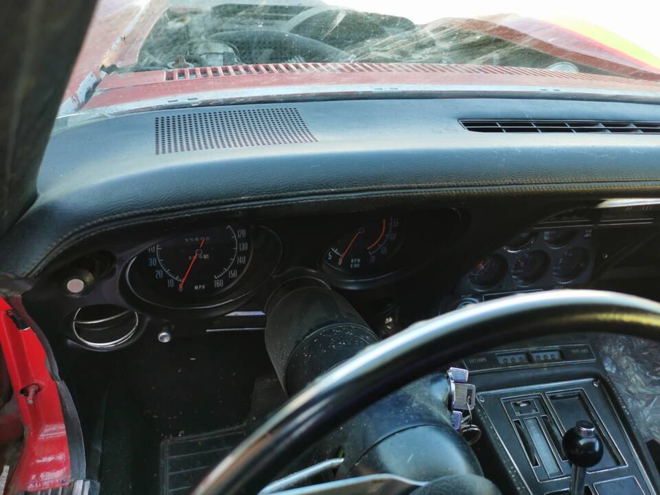 Bild 24/39 von Chevrolet Corvette Stingray (1971)