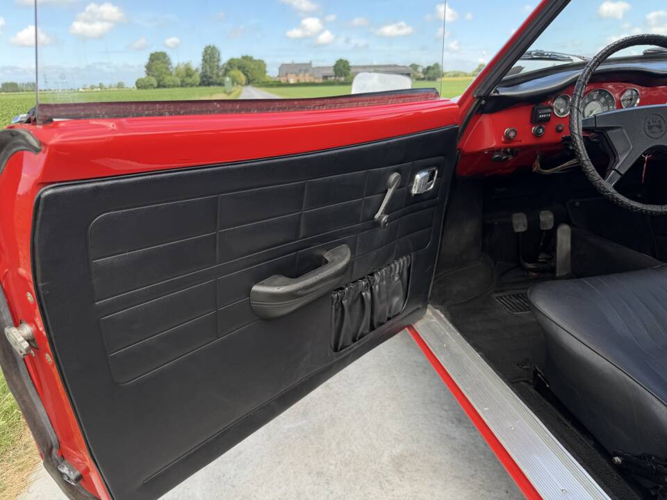 Bild 19/78 von Volkswagen Karmann Ghia 1600 (1970)