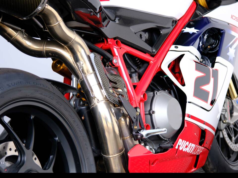 Image 95/98 of Ducati 1098 R (2010)