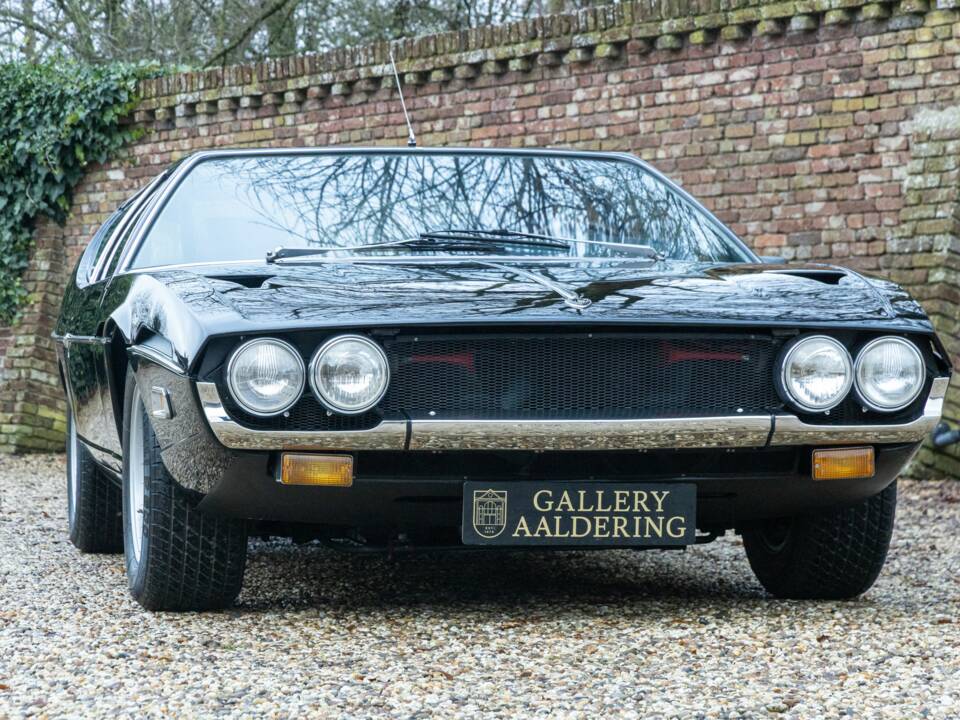 Bild 28/50 von Lamborghini Espada 400 GT (1973)