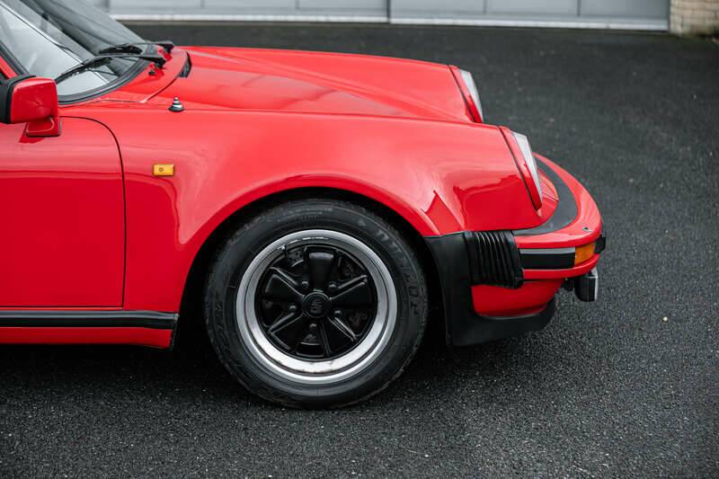 Afbeelding 11/34 van Porsche 911 Turbo 3.3 (1981)