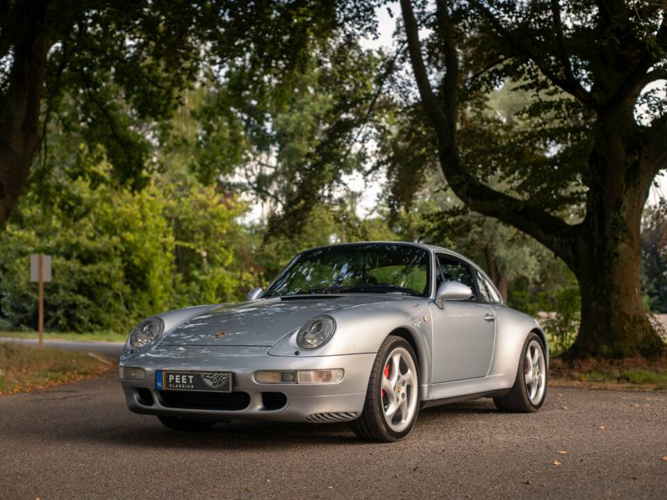 Afbeelding 3/19 van Porsche 911 Carrera 4S (1998)