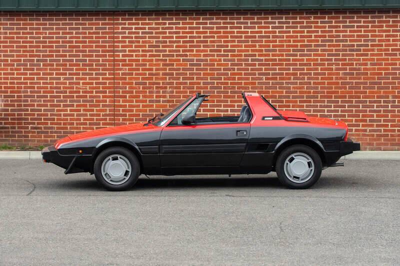 Bild 27/50 von FIAT X 1&#x2F;9 (1988)