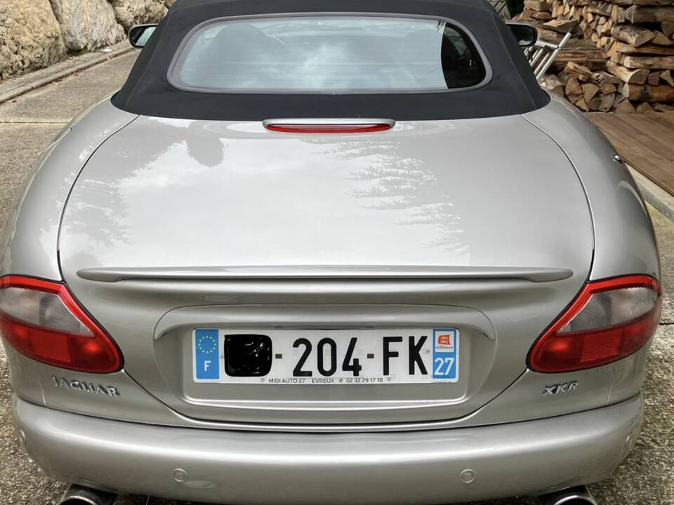 Imagen 6/8 de Jaguar XKR (1999)