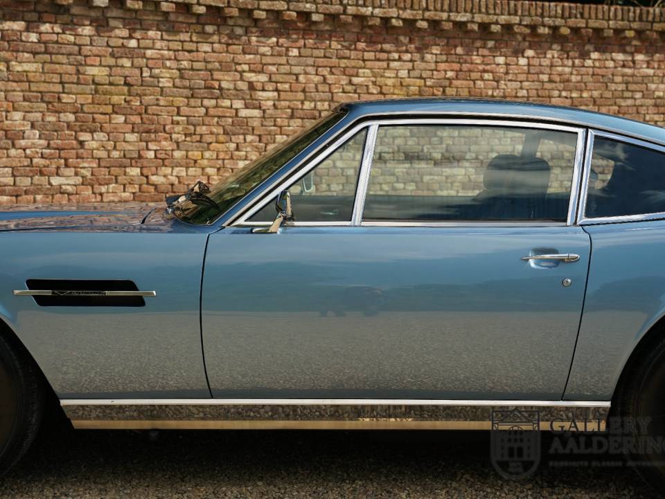 Imagen 25/50 de Aston Martin DBS V8 (1973)