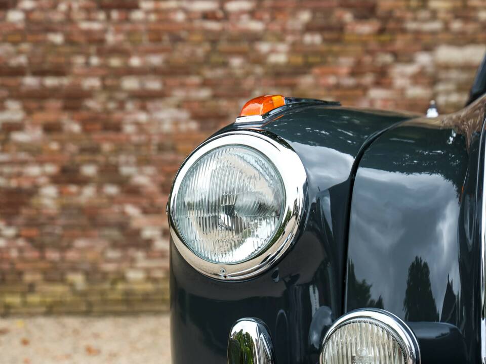 Image 41/50 of Mercedes-Benz 220 SE Cabriolet (1960)