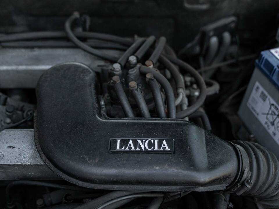 Immagine 38/42 di Lancia Thema 6V (1985)
