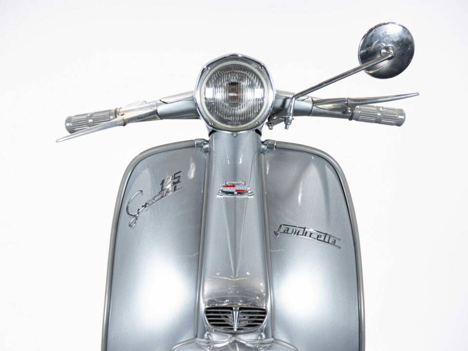 Imagen 28/41 de Innocenti Lambretta Li Special 125 (1966)