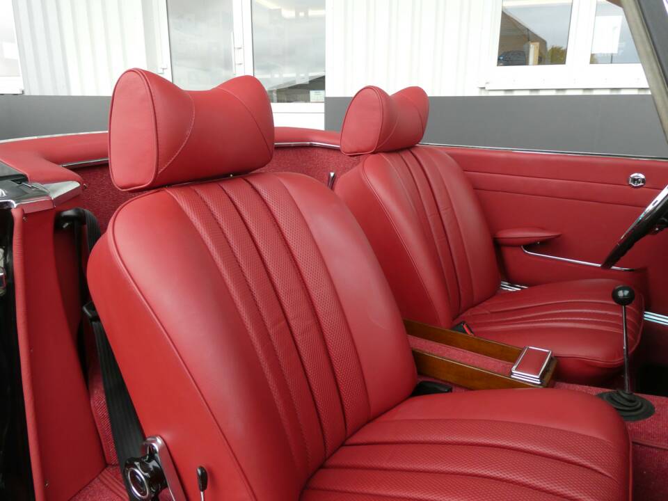 Imagen 14/26 de Mercedes-Benz 230 SL (1967)