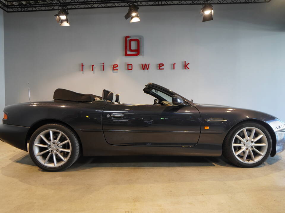 Bild 3/20 von Aston Martin DB 7 Vantage (2003)