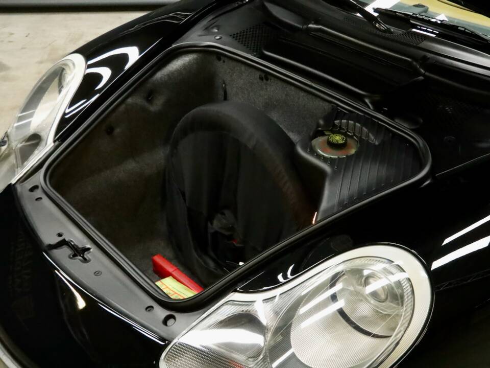 Image 31/50 de Porsche 911 Carrera (1999)