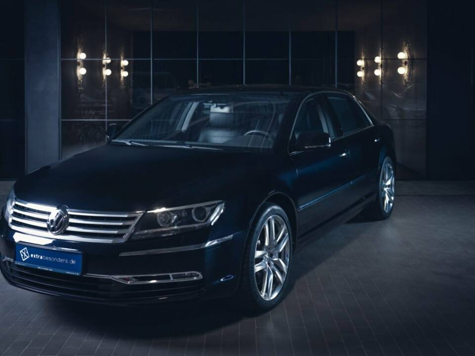 Image 2/15 of Volkswagen Phaeton W12 (2010)