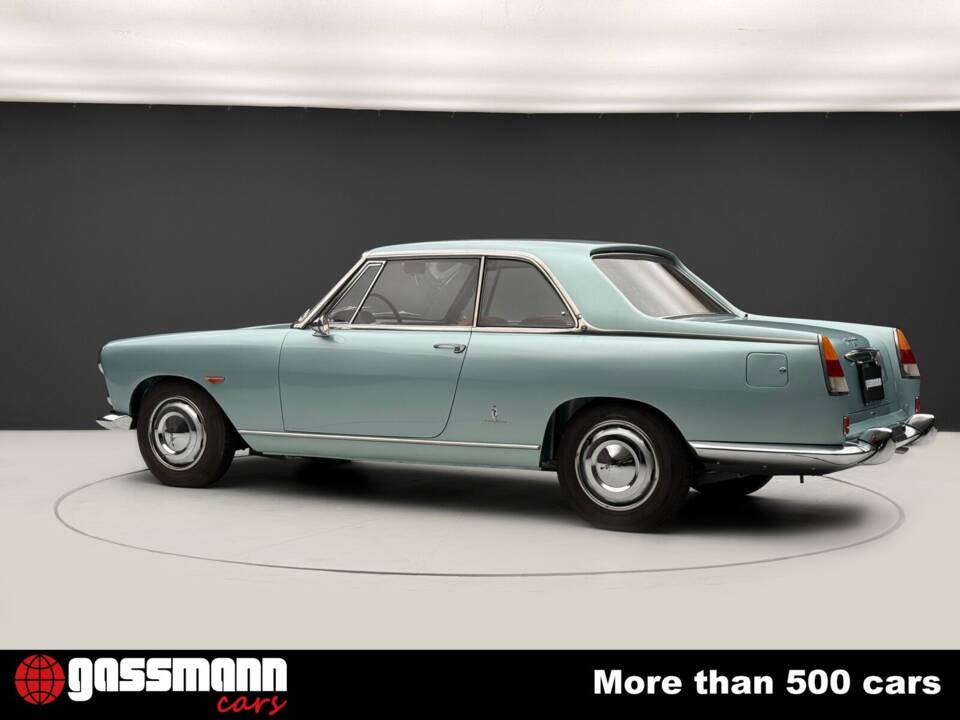 Image 6/15 of Lancia Flaminia Coupe Pininfarina 3B (1964)