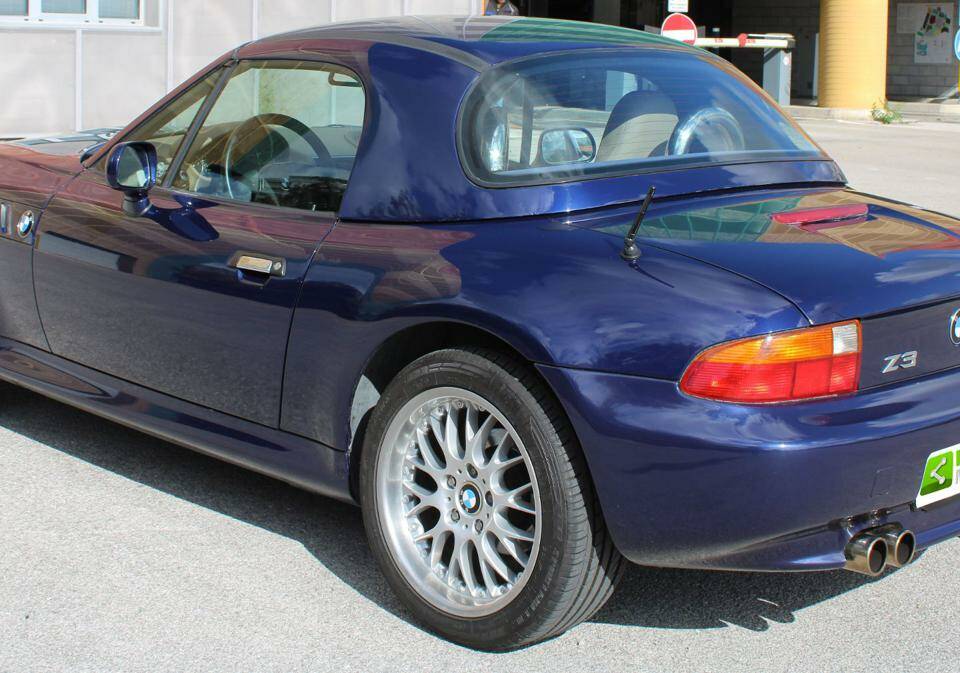 Bild 3/10 von BMW Z3 1.9 (1997)