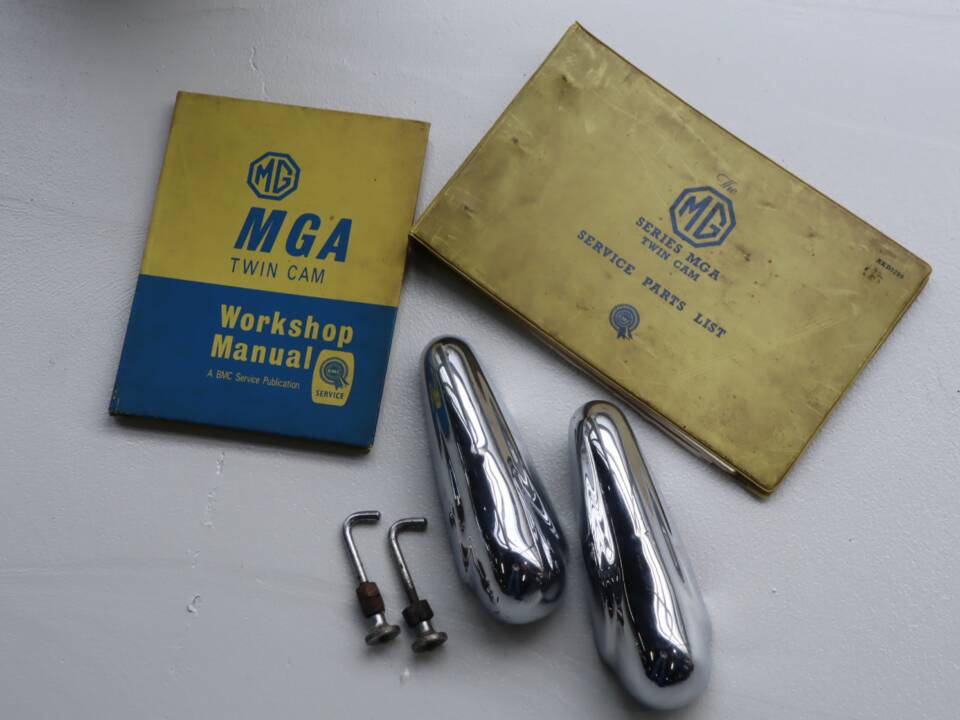 Image 16/50 of MG MGA Twin Cam (1959)