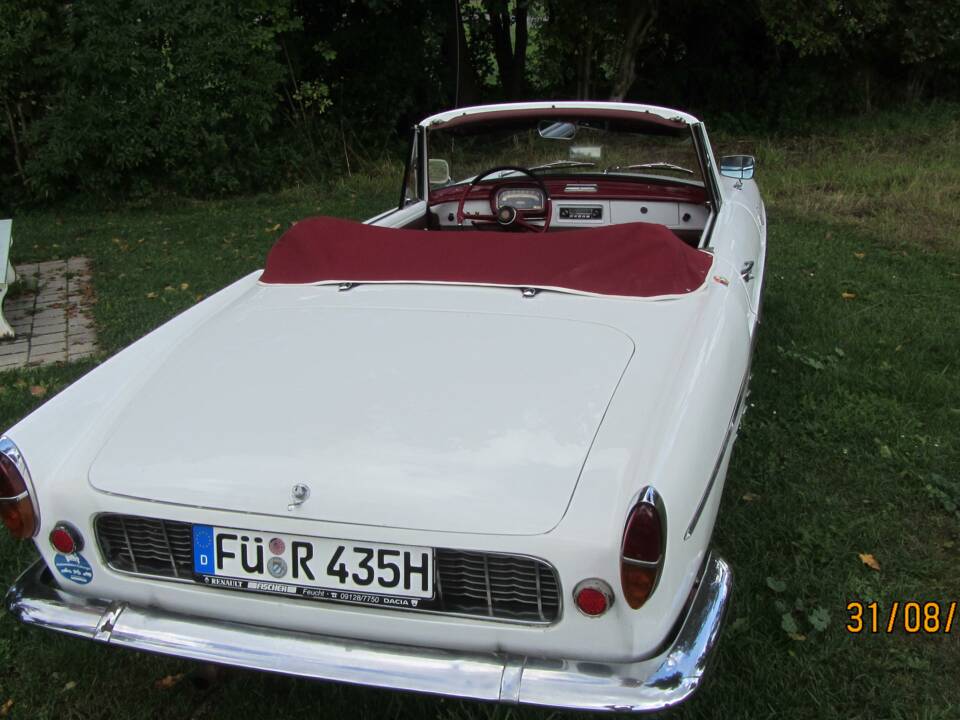 Bild 4/11 von Renault Floride (1960)