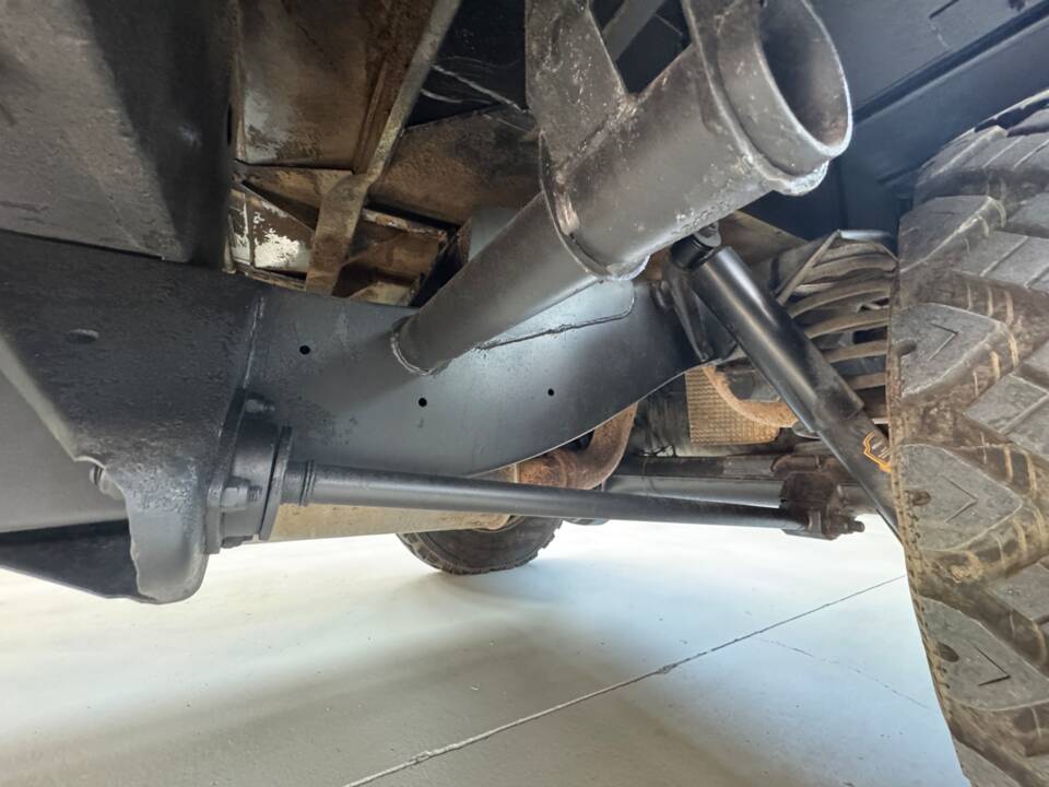Bild 57/61 von Land Rover Defender 90 Td5 (2000)
