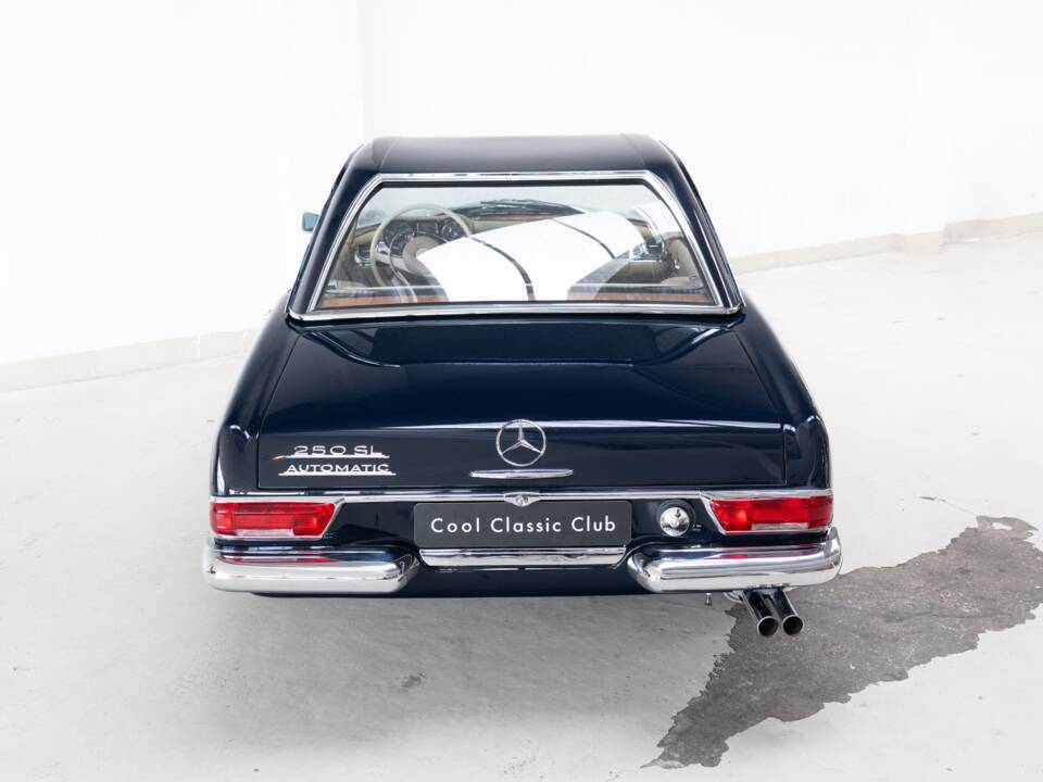 Image 9/40 de Mercedes-Benz 250 SL (1967)