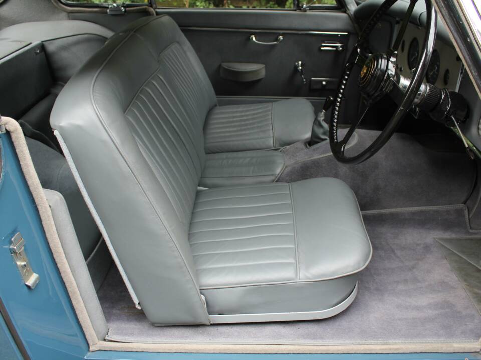 Image 9/16 of Jaguar XK 150 FHC (1958)