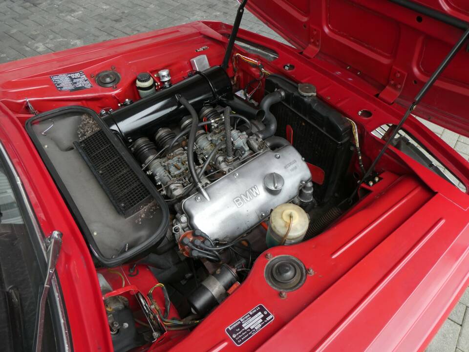 Afbeelding 15/23 van BMW 2000 tilux (1967)