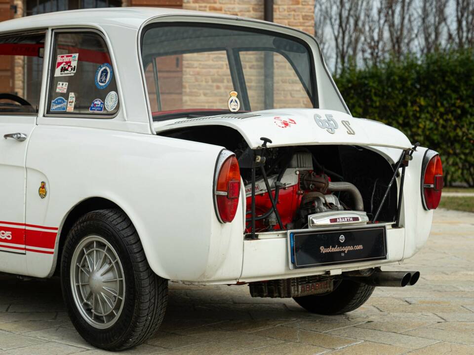 Image 26/50 of Abarth 695 SS (1966)
