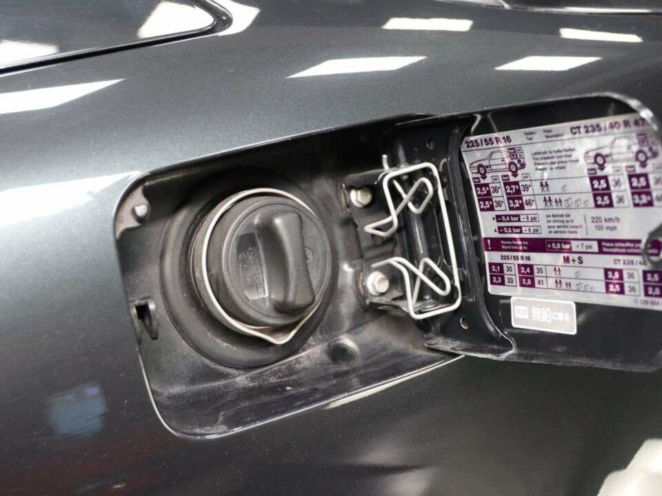 Bild 47/50 von Mercedes-Benz 500 SL (1991)