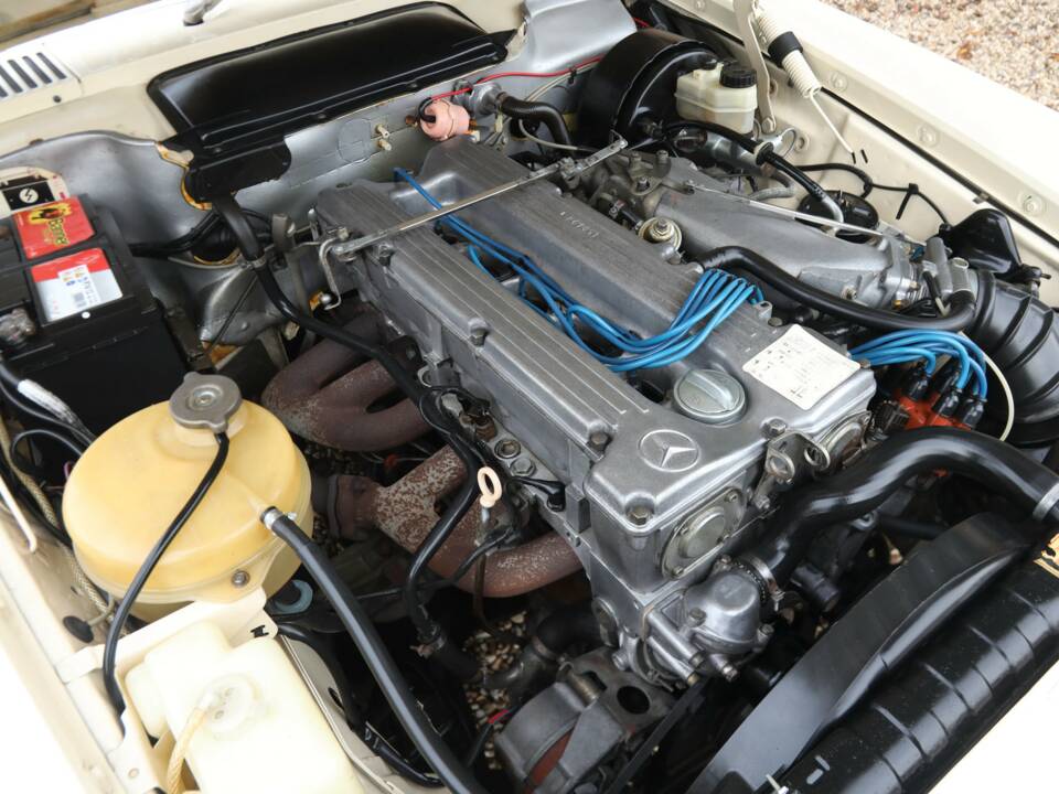 Imagen 50/50 de Mercedes-Benz 280 SL (1976)