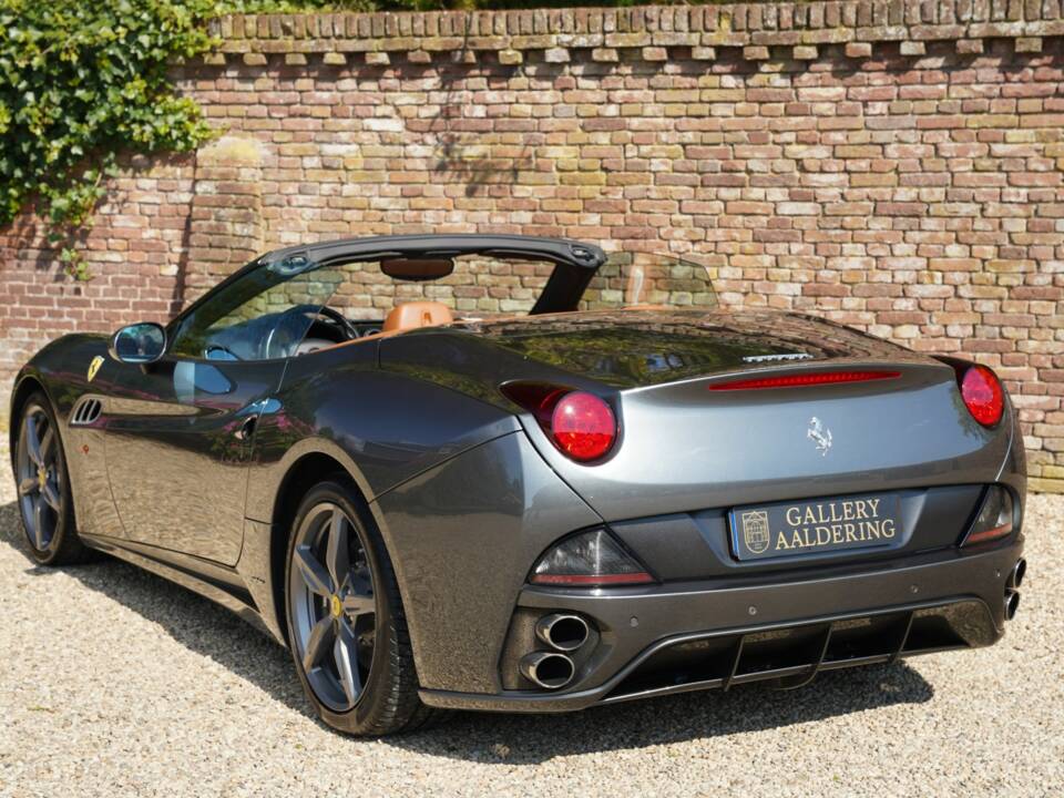 Bild 21/50 von Ferrari California (2010)