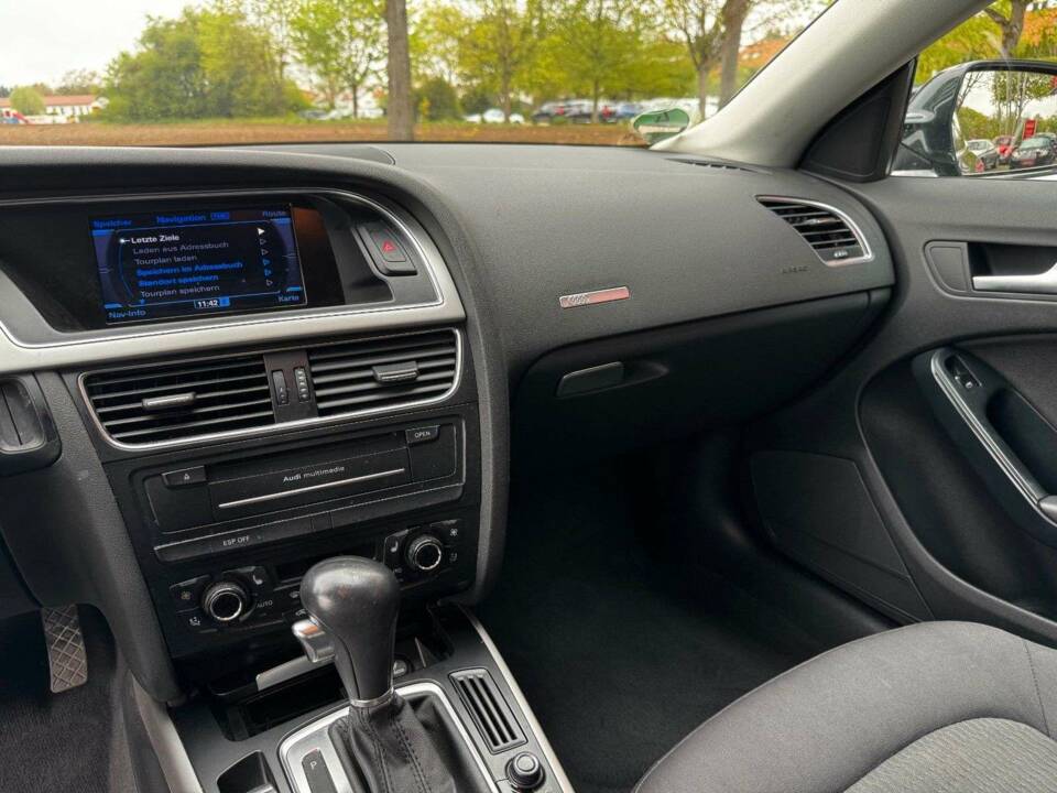 Imagen 15/20 de Audi A5 Sportback 2.0 TDI (2010)