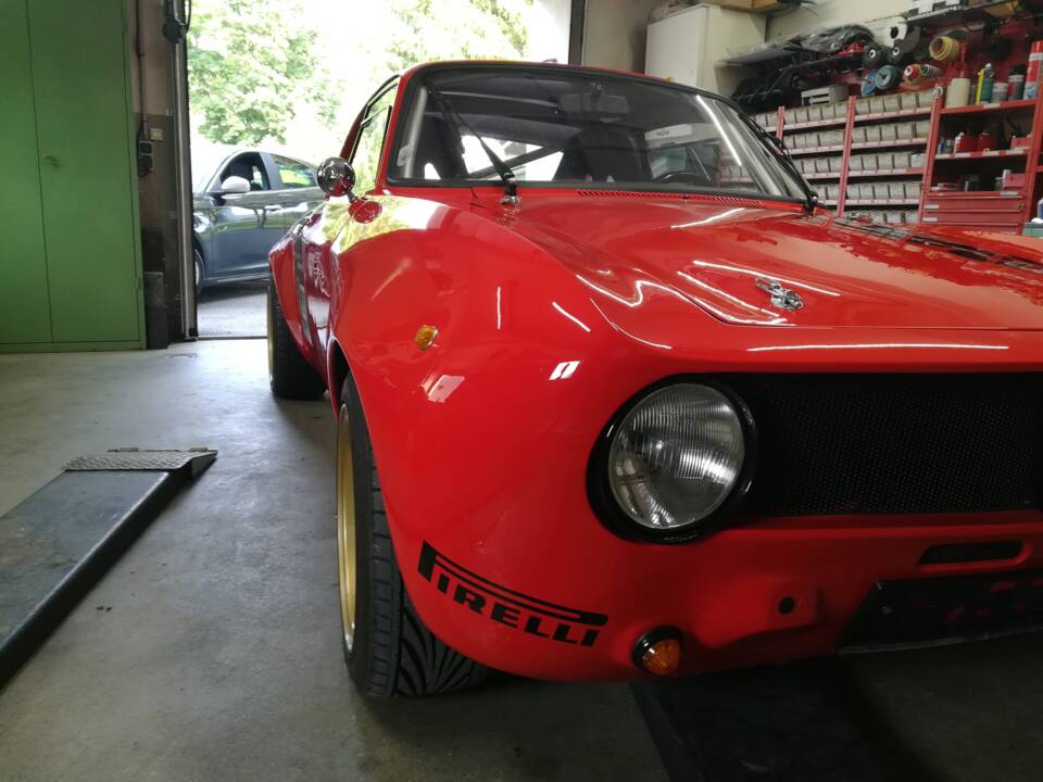 Immagine 4/66 di Alfa Romeo Giulia Sprint GTA (1969)