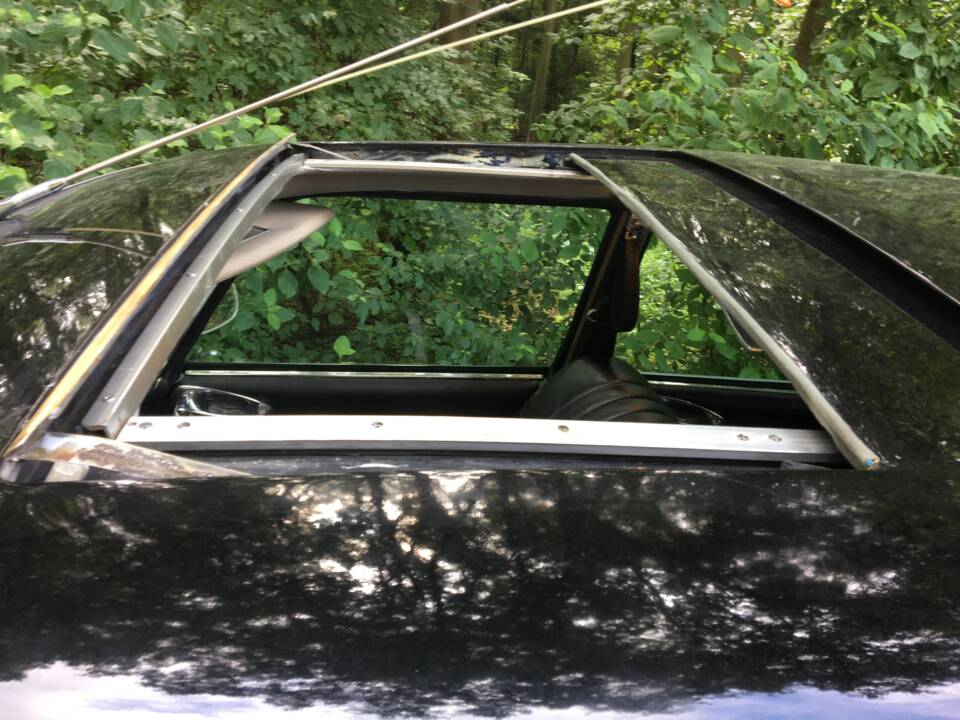 Image 62/95 of Citroën DS 21 Pallas (1973)