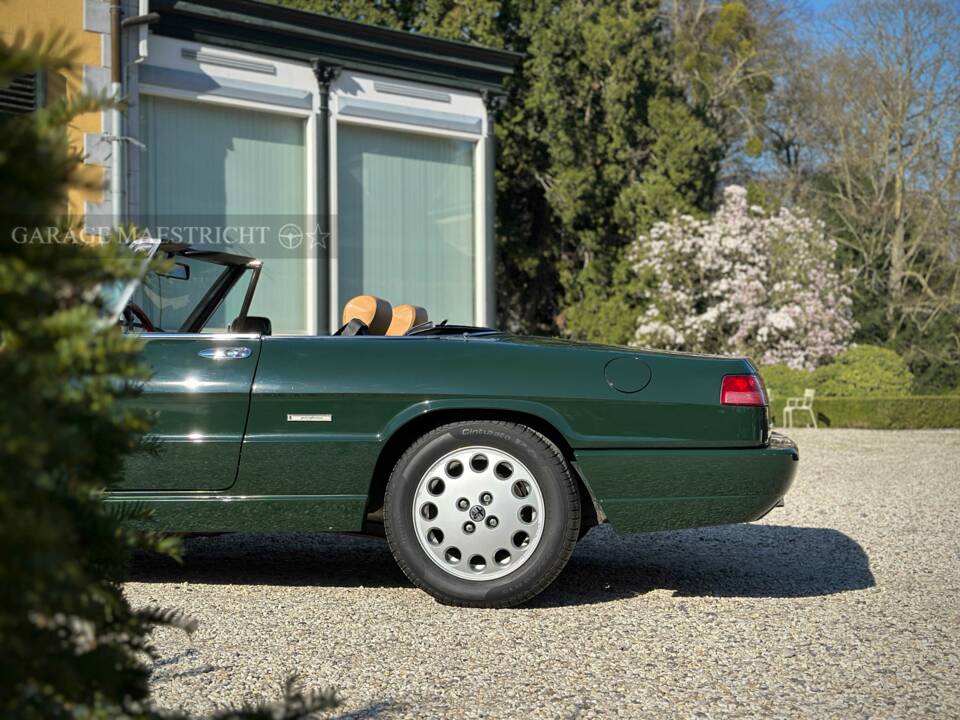 Image 19/100 de Alfa Romeo 2.0 Spider (1993)
