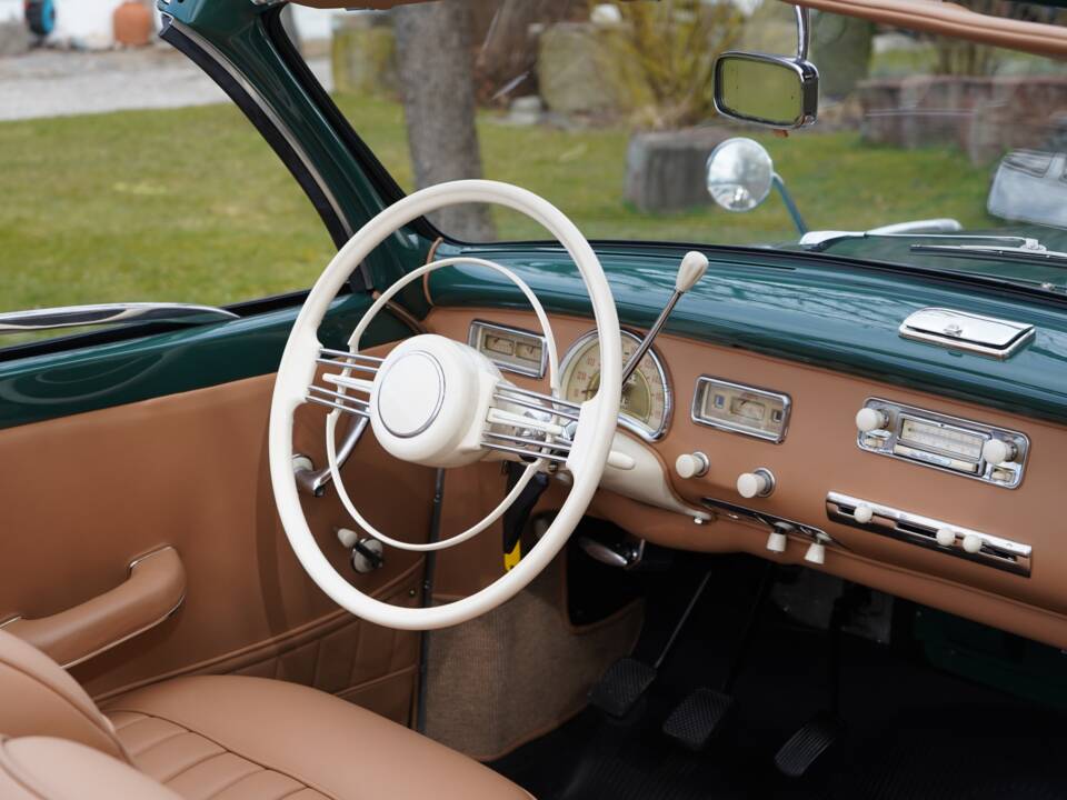 Image 2/39 de BMW 502 Baur (1955)