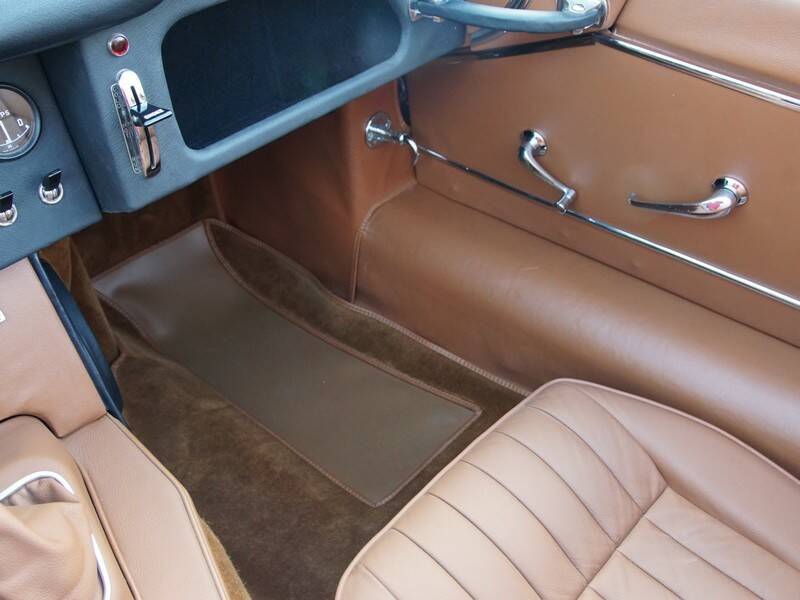 Bild 36/43 von Jaguar E-Type 4.2 (1967)