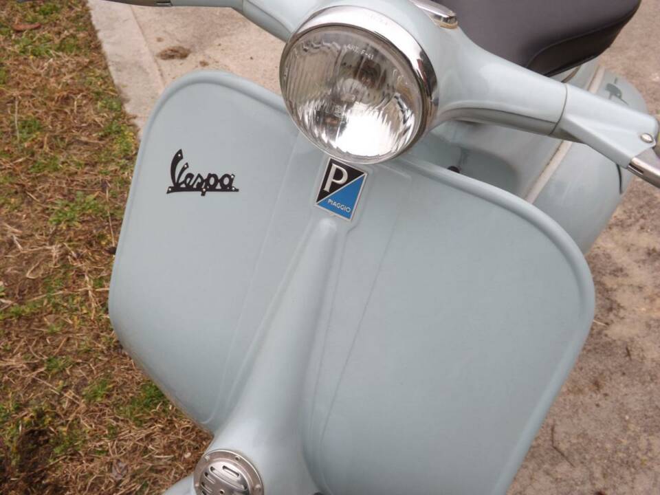 Immagine 14/50 di Piaggio Vespa 125 (1961)