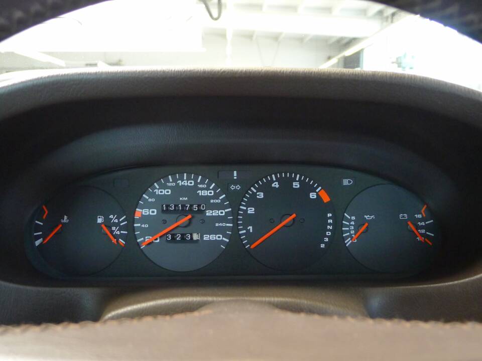 Bild 5/50 von Porsche 928 S (1986)