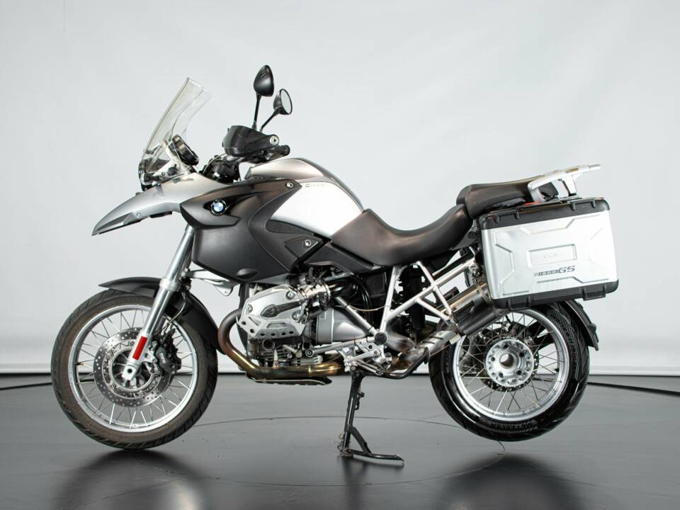 Imagen 1/50 de BMW DUMMY (2006)
